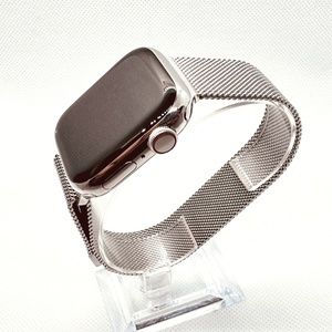 Apple Watch Series 8 GPS + Cellular 41mm Silver Stainless Steel-Silver Milanese